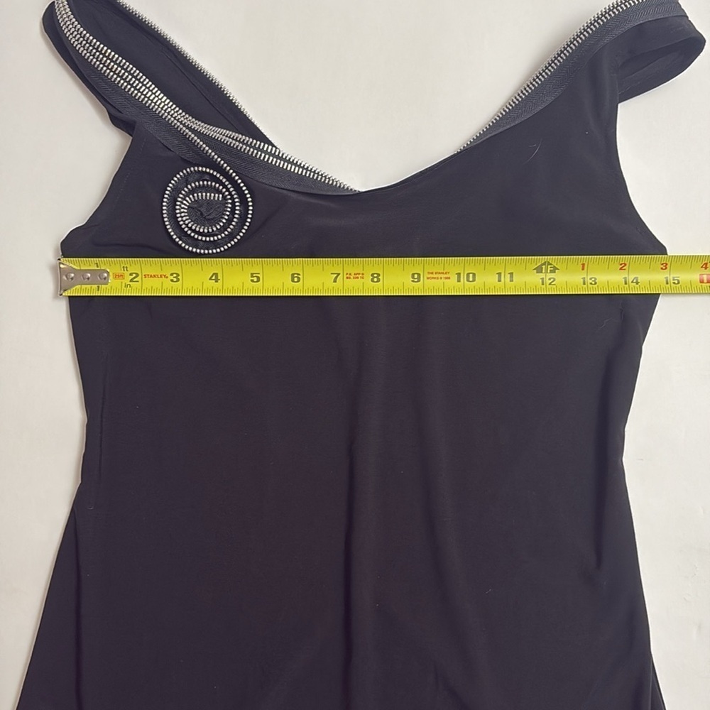 SOHUNG DESIGNS zipper detail off the shoulder swing dress - Picture 6 of 8